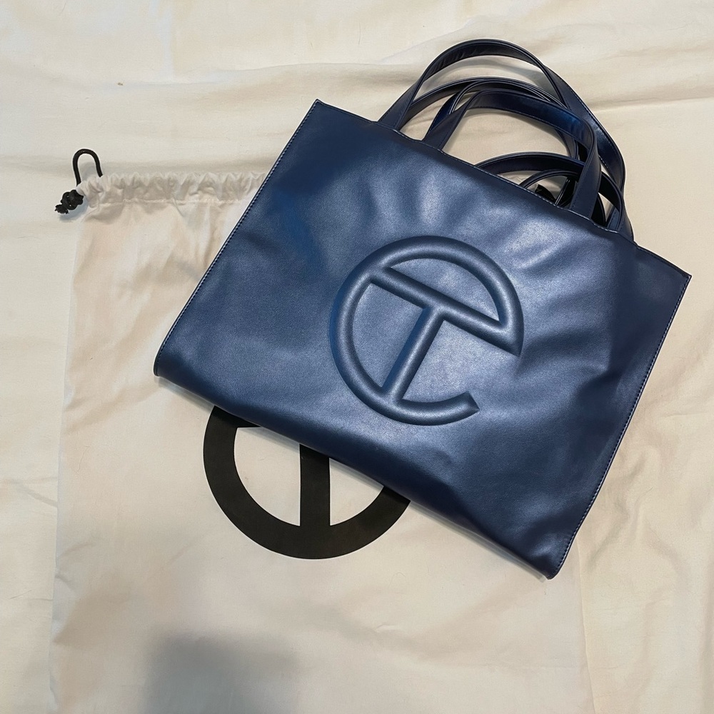 Telfar Médium Shopping Bag